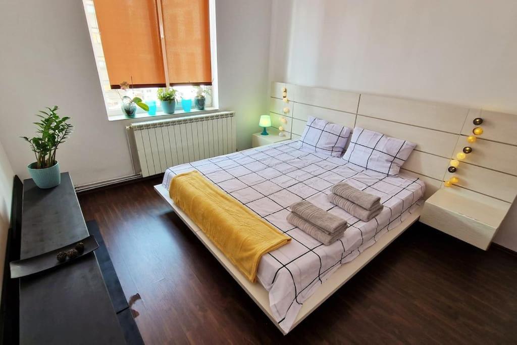 Ferienwohnung Bucharest Old Town Cozy Crib Exterior foto